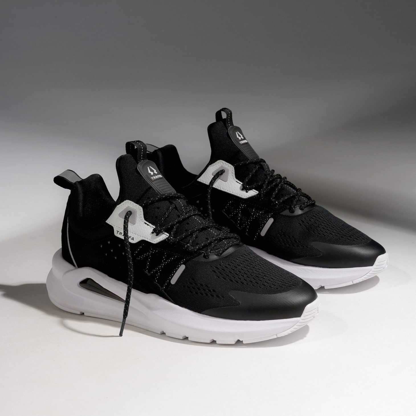 Кроссовки ORBIT